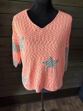french kyss Neon Orange & Black Star 3/4 Sleeve Lightweight Knit Sweater Large